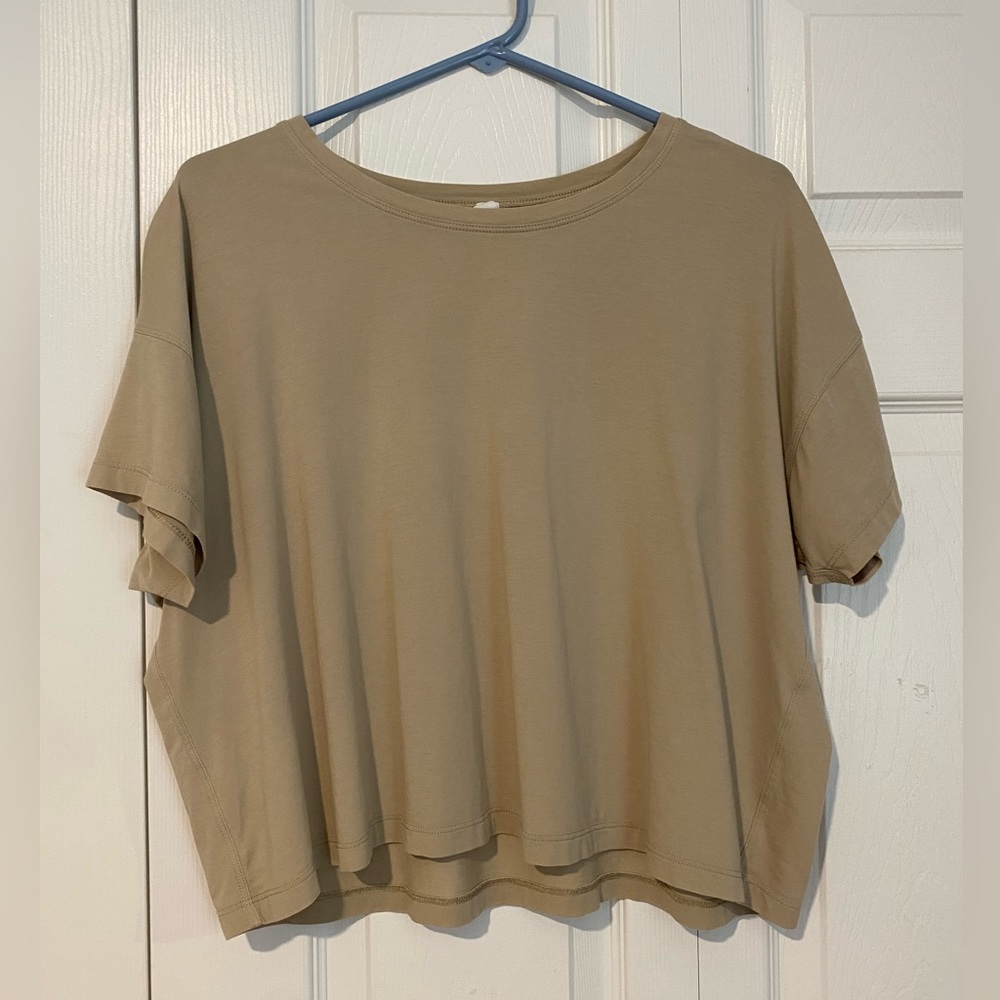 lululemon athletica Tan Short Sleeve Tee